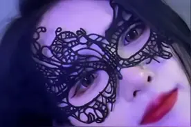 闹大了！杭州女干部和某后备村干部玩“Cosplay”被骗奸？真炸裂图片