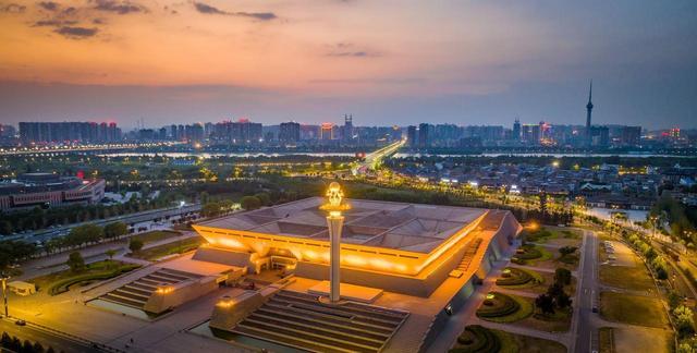 东莞没想到，宁波也没想到，如今的中国洛阳，已成为全国焦点