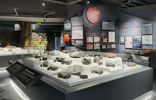 观山·阅史·体验·品文化 | 四座博物馆，四种维度，解锁一个立体的四姑娘山