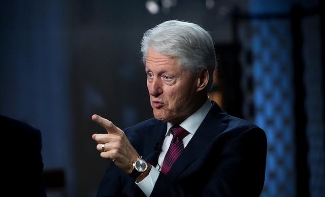 特朗普赢了！首个被关税战搞破产的国家出现！已进入“灾难状态”