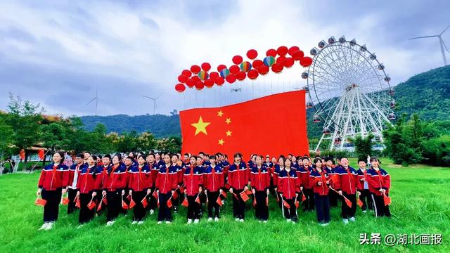【知音湖北】2025年国庆中秋假日第一天文化和旅游市场情况综述