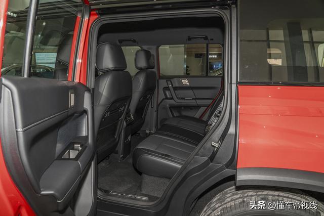 奇瑞风云X3/X3 PLUS上市