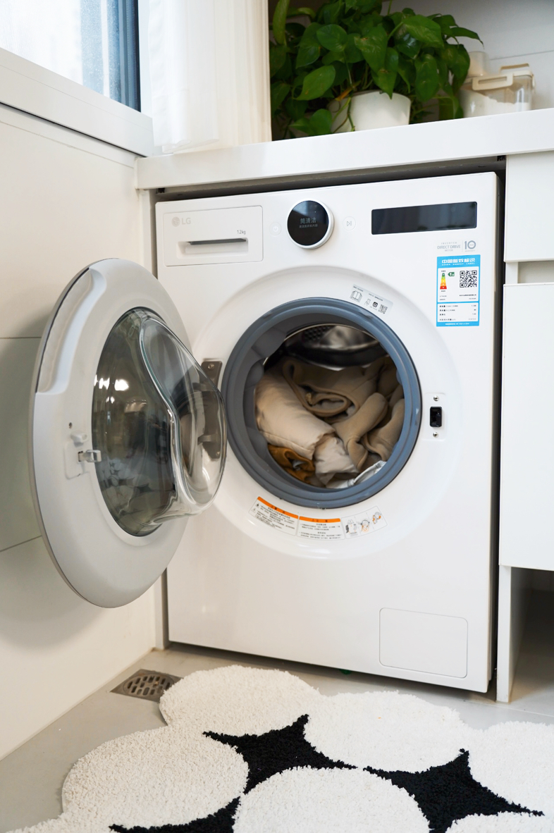 LG觅境洗衣机测评:超薄平嵌,AI智慧洗,还有蒸汽除菌!