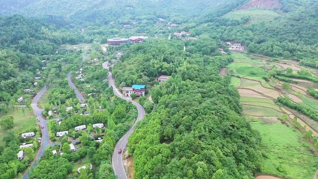 湖南这12条路美出了名，益阳这条你走过吗？