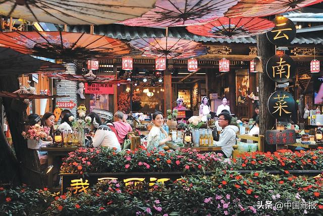 丽江古城：烟火钩沉夜未央