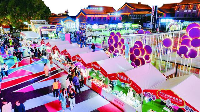 20个国家的特色文创与美食齐聚银川 丝路文旅市集鸣锣开集