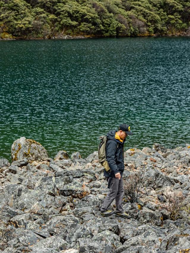 雪山圣湖串联，比南极洛更小众，探索香格里拉隐藏的秘境！