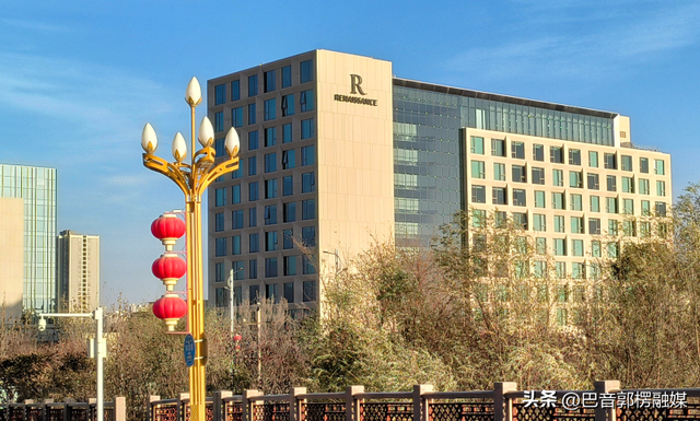 库尔勒鸿雁新区多了一个好去处！万丽酒店让你感受都市范！