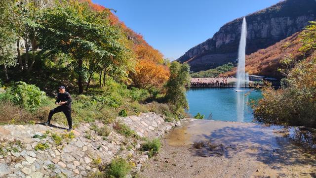 花最少的钱，看最美红叶，邢台佛照山，我们坐火车公交来啦