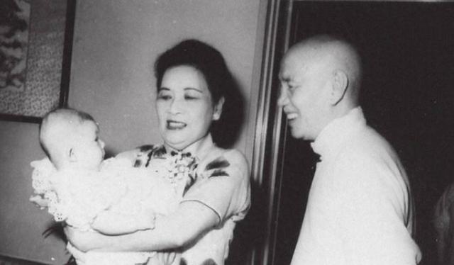 蒋家第四代长公主称，与蒋家已无来往，嫁给英王室后裔生四国混血