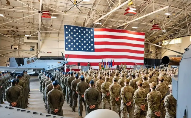 15年前就有高人警告美国，特朗普上台后全部应验了