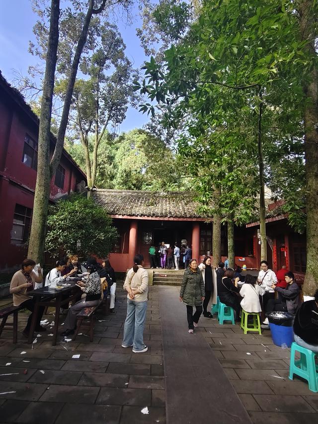 南行漫记：离开南充走G318到达遂宁，驻车圣莲岛营地