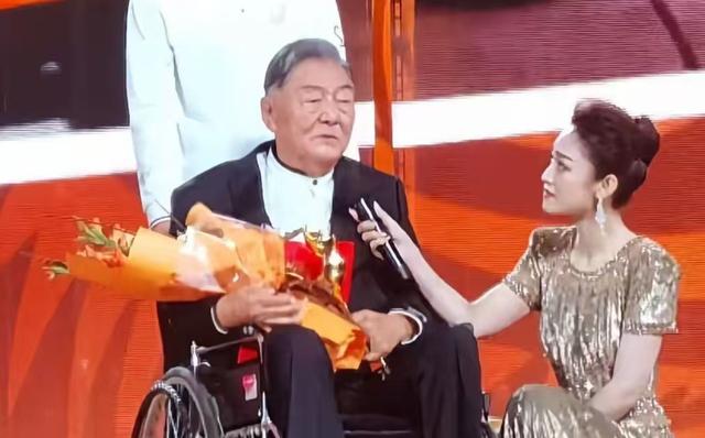 一路走好，继何晴后又一名人离世，儿子是他，死亡原因令人唏嘘！