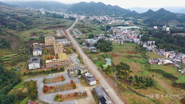 淡季不“闲”！贵州乌蒙大草原完善设施迎冬季旅游淡季不“闲”！贵州乌蒙大草原完善设施迎冬季旅游