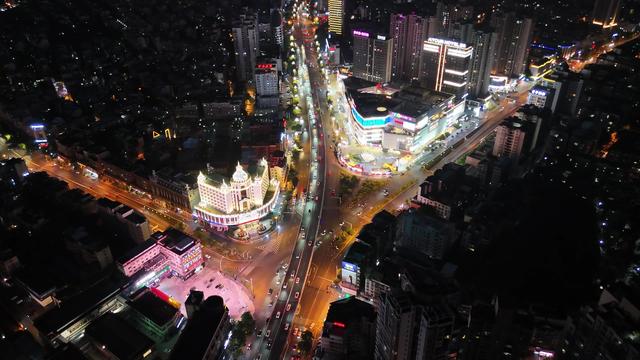 陕西没料到，河北也没料到，如今的中国河南省，已成为全国焦点