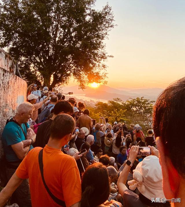 老挝普西山之落日