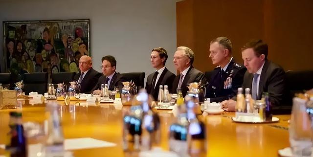 三年鏖战换来了什么？俄达成战略目标美国摘果子，乌主权彻底旁落