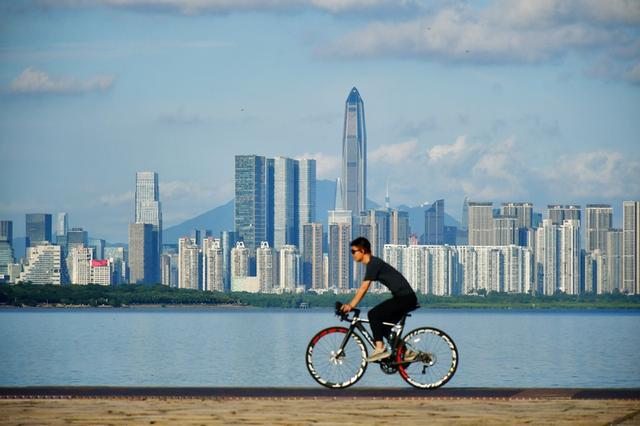 深圳ENJOY | 九宫格根本不够放！国庆游深圳，这4个机位直接封神~
