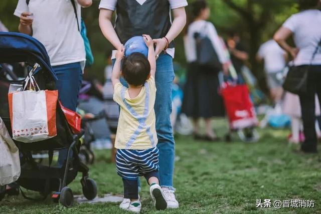 消防宣传月 | 铁花映蓝焰·古巷守平安！这场沉浸式宣传太圈粉～