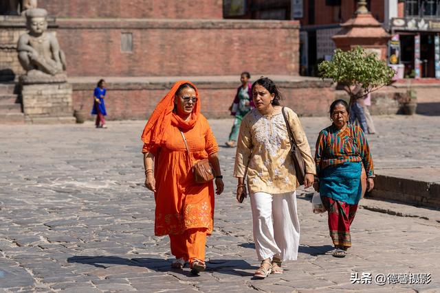 尼泊尔摄影之旅（19）——巴德岗杜巴广场（人文篇）