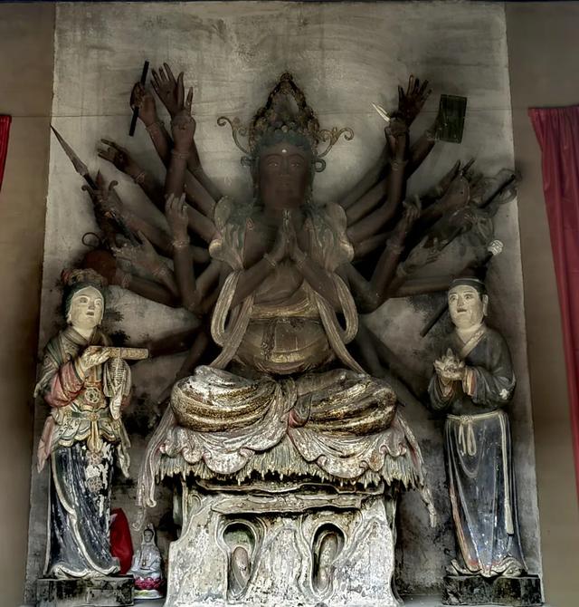 襄汾普净寺，史上最帅的四大天王和最乡土气的菩萨