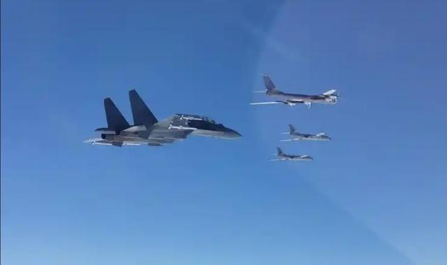 中国误判日本？高市凶狠反扑，年轻一代抱怨中韩“翻旧账”