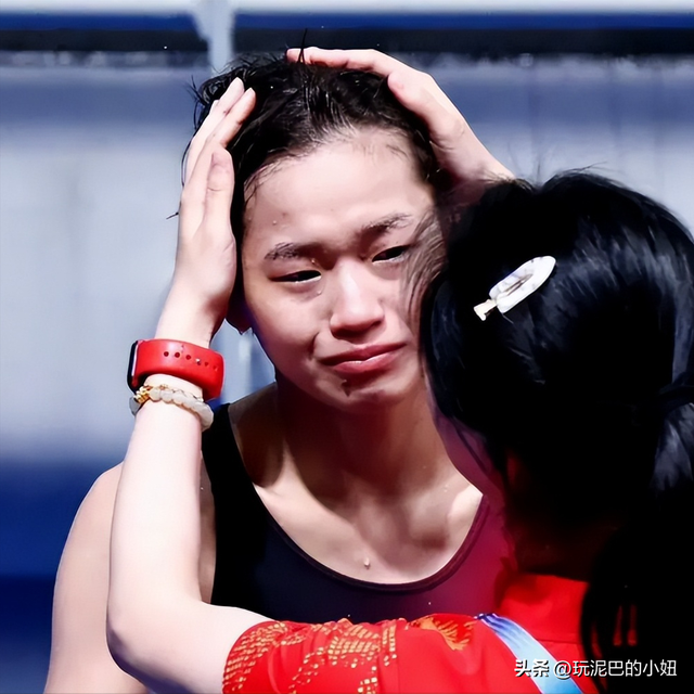 被“炮轰”仅半个月，比赛再次失利的全红婵，已经走上了另一条路