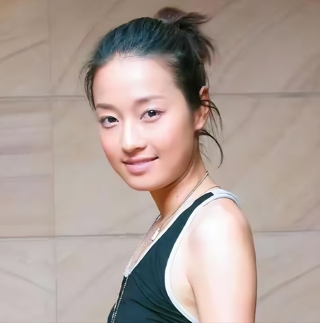 离婚6年后，文章做梦也没想到，49岁的马伊琍依然给他留足了体面