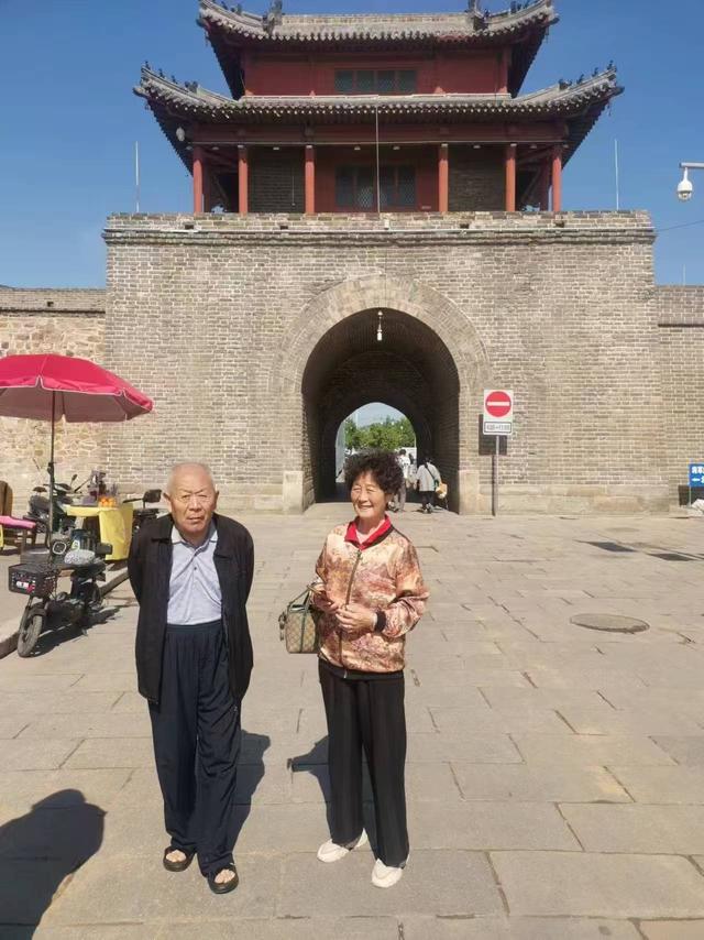 五日探亲行：北京的梦与葫芦岛的情