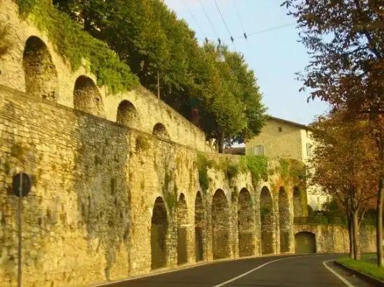 意大利北部城市——贝加莫