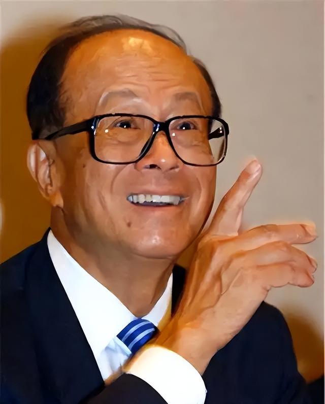 坏消息一个接一个，李嘉诚已经没有回头路，李氏家族暴亏781亿！