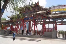 青海系列之一 海东互助土族彩虹风情园图片