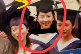 刘亦菲罕见的同学情：传朱亚文暗恋过她，江一燕爱怼她图片