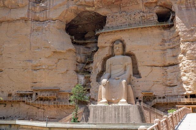 甘肃旅游，最值得去的20个地方，少去一个都会遗憾