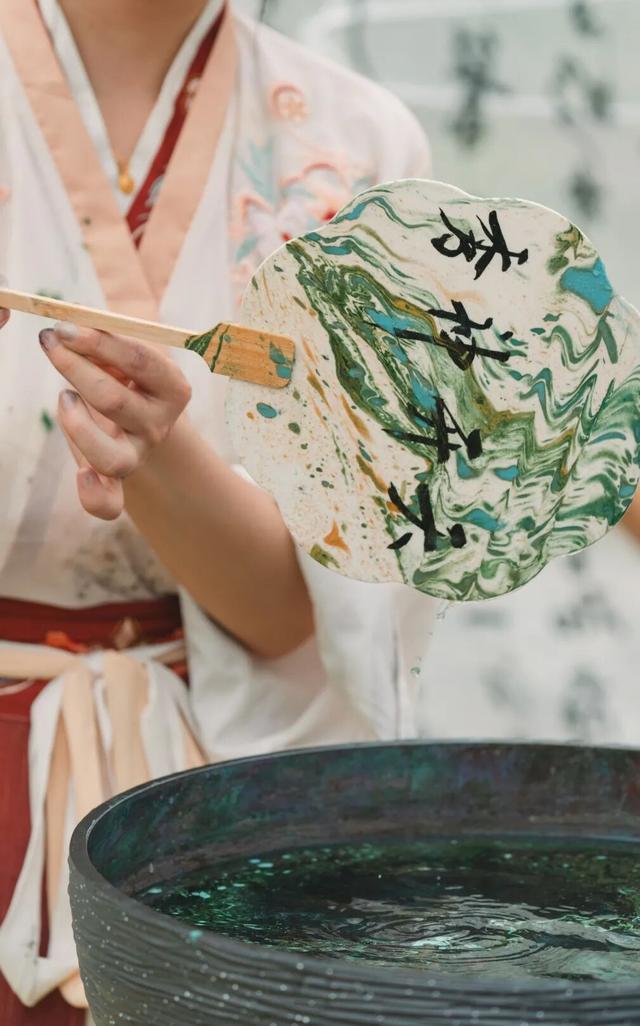 就读于黄山市的大一新生看过来，这里免门票！杭州南京市民门票半价！