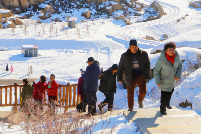 新疆怪石峪的冬天原来是这样！