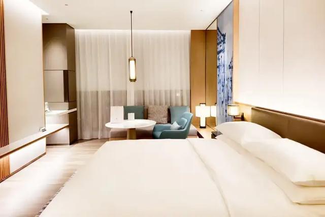 上海周边的南浔古镇，开了一家万豪！造型是大象形状，景观绝了