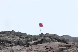 五星红旗插上南引岛礁，24小时内两岸军舰对峙，蔡英文怕啥来啥图片