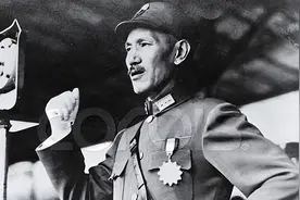 杨虎城回国，张云逸力劝他去延安：张汉卿前车之鉴，望你三思后行图片