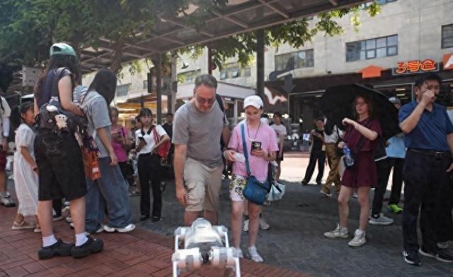 破防了！老外打卡中国后集体吐槽：欧美生活简直像活在上个世纪