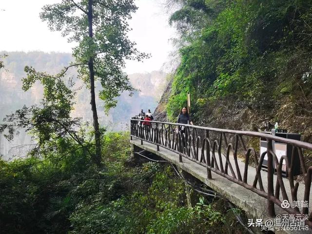 这处以丹霞地貌而闻名的名胜奇观,风光奇绝值得一去!