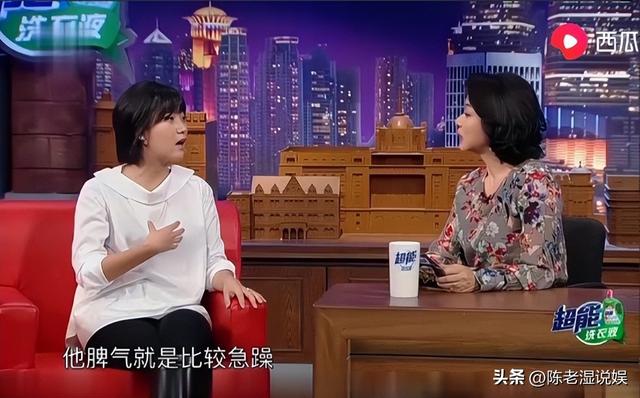 从19岁开始男人不断，半百了还没玩够，“风流才女”徐静蕾现形记