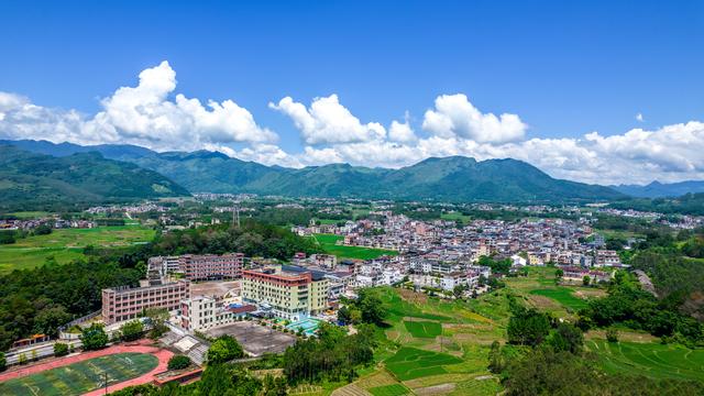 多彩阳山·每日一景｜太平镇初秋