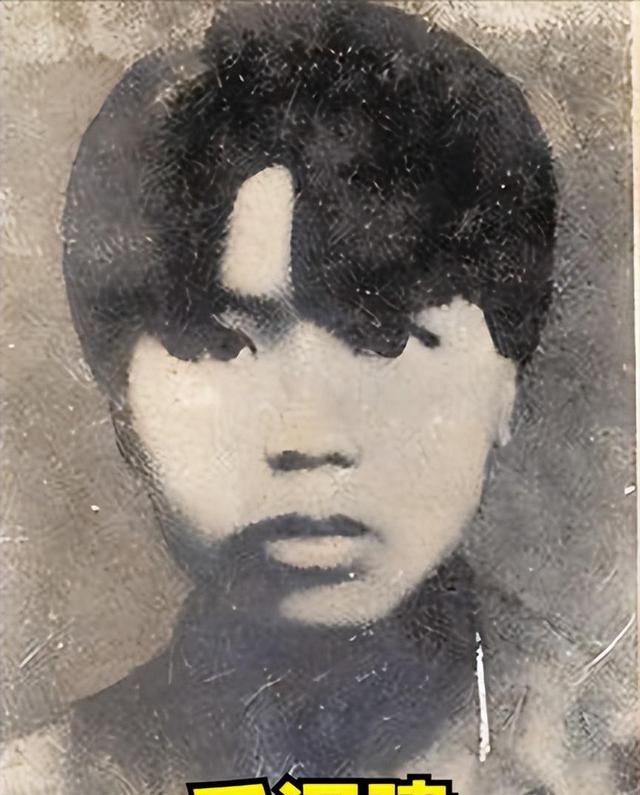 1951年，国民党官员妻子闯入中南海，毛主席怒斥：没带点东西来？