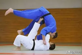 柔道教练丨受身训练，我借鉴了传统武术跌法，效果怎样？图片