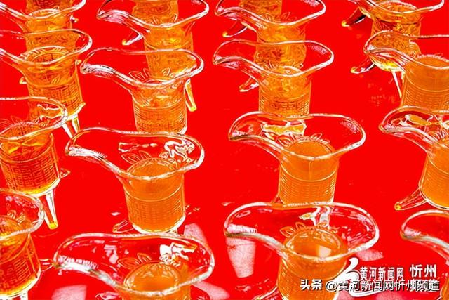 登雁门关·住代州城·过民俗年