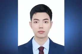 李钦宾（2018年本科毕业），已任华中科技大学教授、博导图片