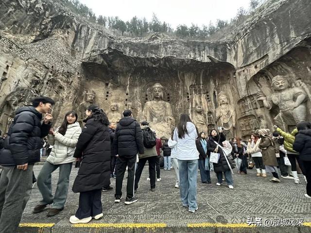 洛阳城记·龙门石窟