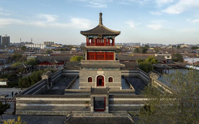 北京没想到	，天津没想到，现在的廊坊，怎么突然这么火了