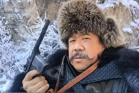 杨子荣为啥说他是许旅长的副官？其实座山雕远比不上许 差着等级图片